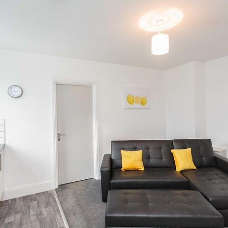 Cherry Property - Hornby Road Blackpool Ngoại thất bức ảnh